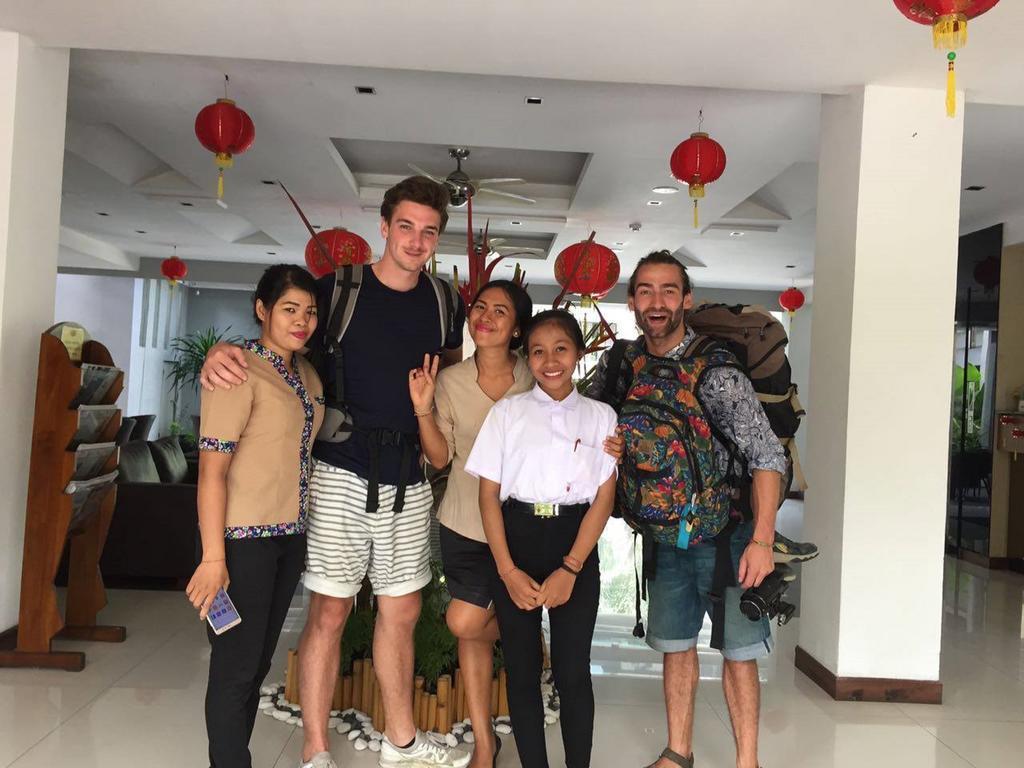 乌马拉斯公寓 科洛布坎 外观 照片